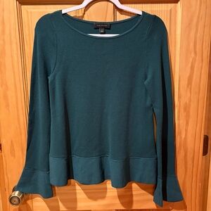 ANN TAYLOR green long sleeve heavy knit peplum hem cuff blouse NWT size XS